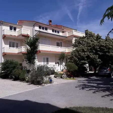 Zvjezdana Apartman Kampor